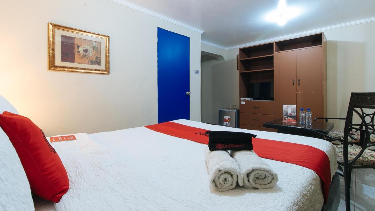 Reddoorz Plus At Lagoon Resort Zambales Olongapo Eksteriør billede
