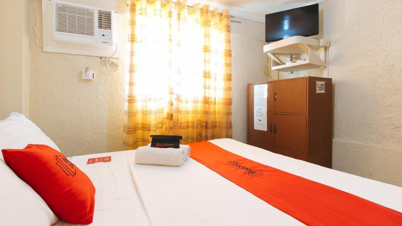 Reddoorz Plus At Lagoon Resort Zambales Olongapo Eksteriør billede
