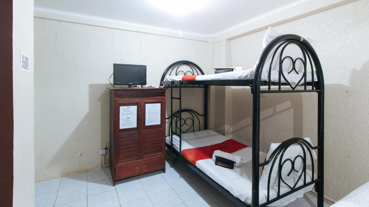 Reddoorz Plus At Lagoon Resort Zambales Olongapo Eksteriør billede